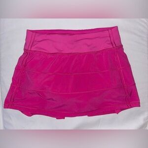 Sonic Pink Lululemon skirt size 2 (never worn)